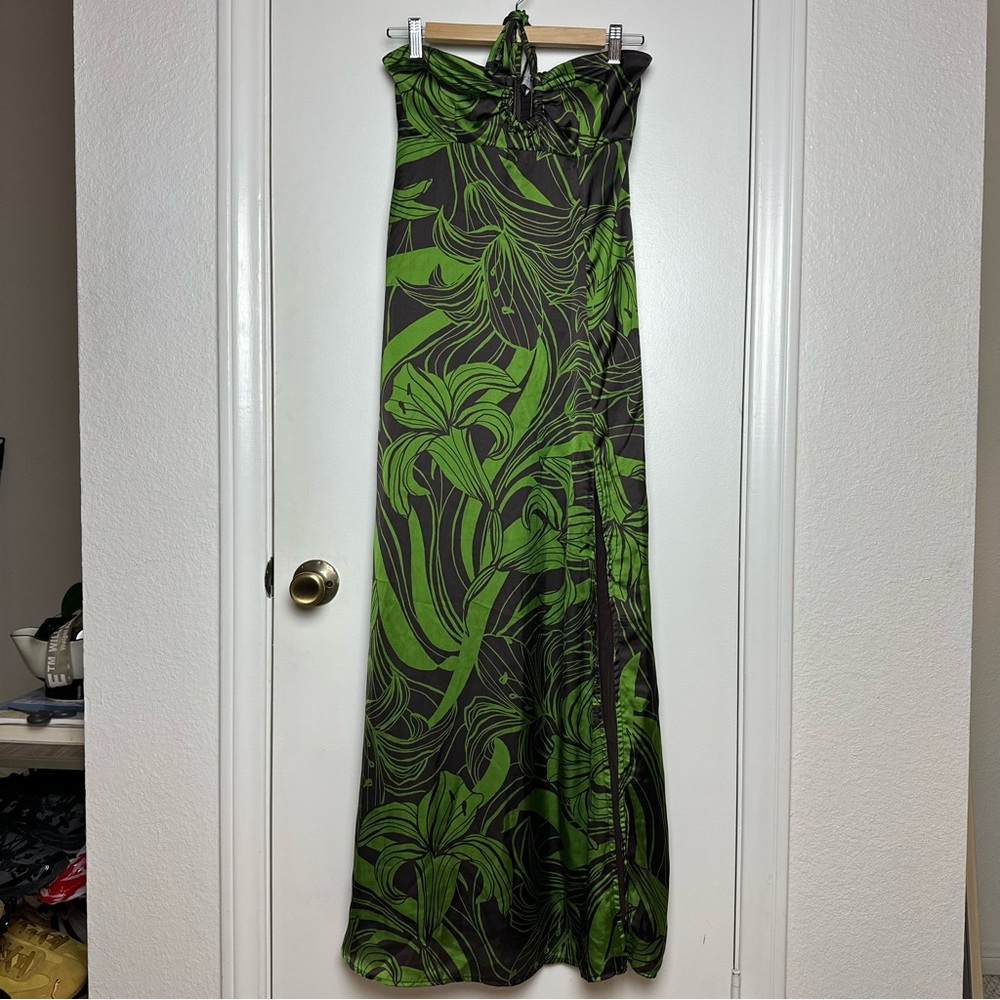 Dress Forum LA Green & Black Tropical Floral Halter Maxi Dress S